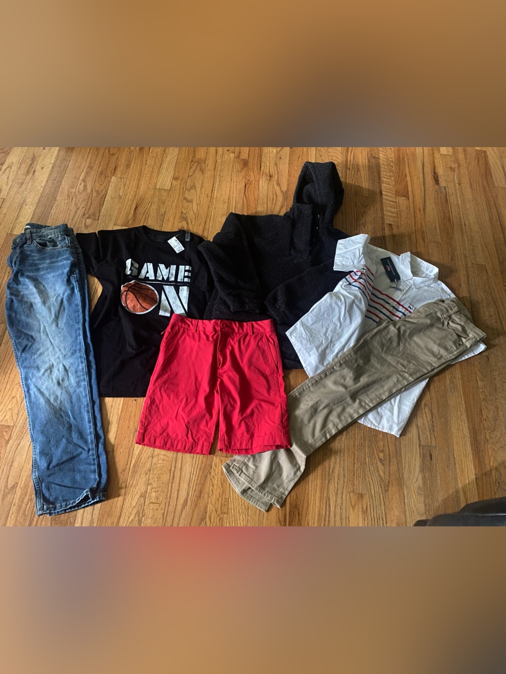 Lot of 6 boy’s clothing size 16 vineyard vines Nike old navy cat & Jack place